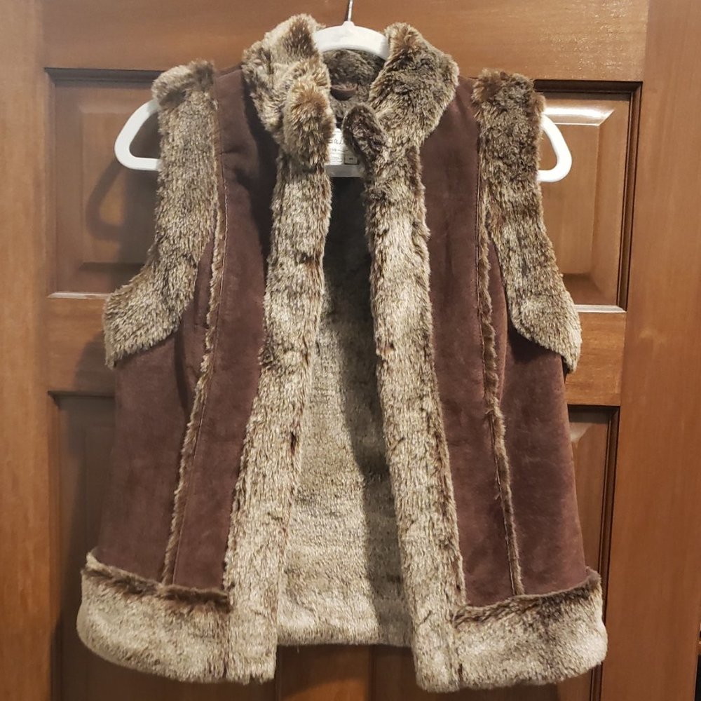LADIES SUEDE LEATHER & FAUX FUR VEST